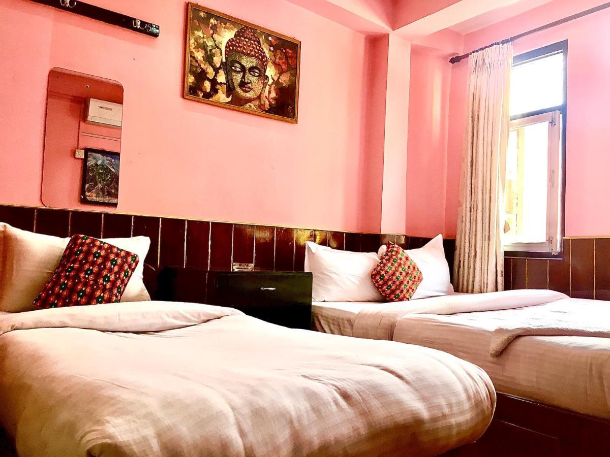 Hotel Plumeria Inn Káthmándú Exteriér fotografie