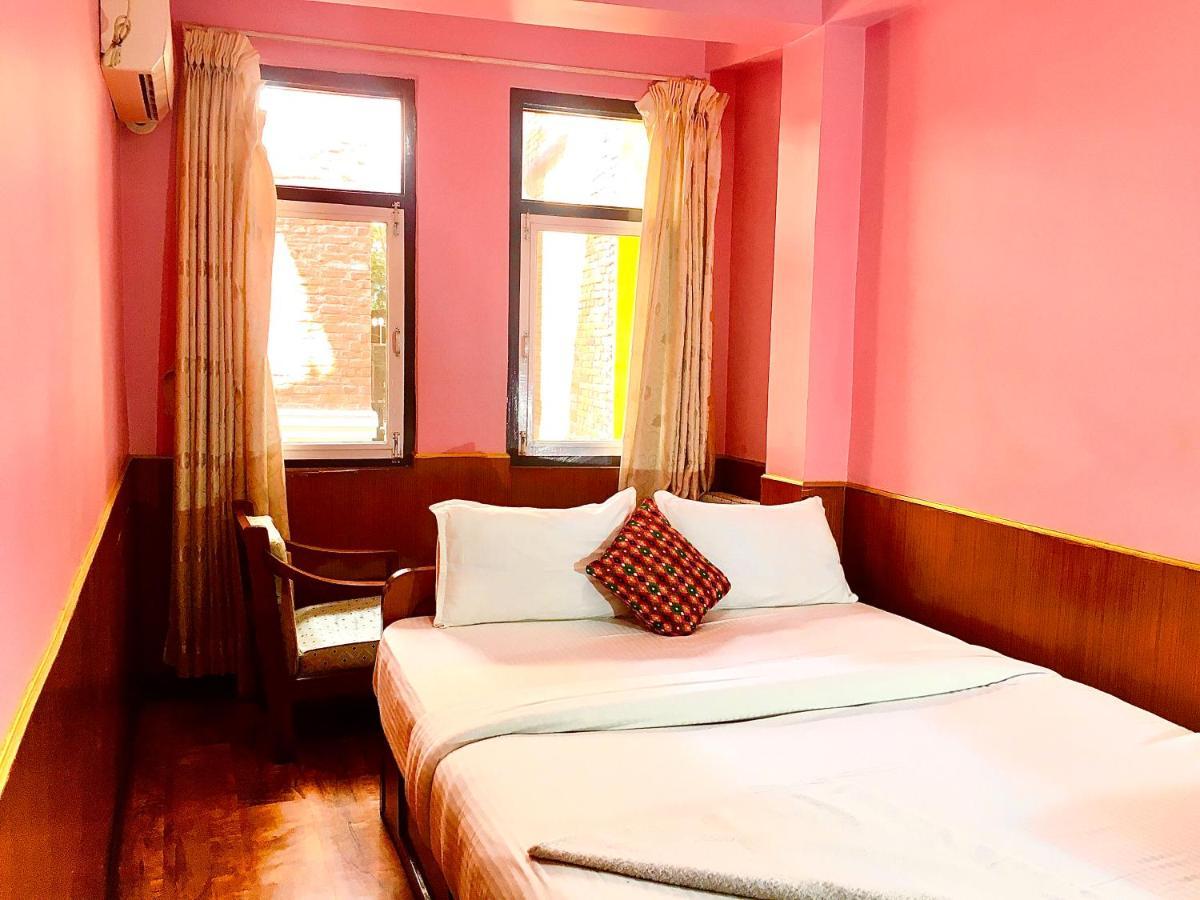 Hotel Plumeria Inn Káthmándú Exteriér fotografie