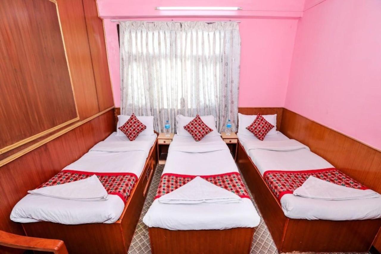 Hotel Plumeria Inn Káthmándú Exteriér fotografie